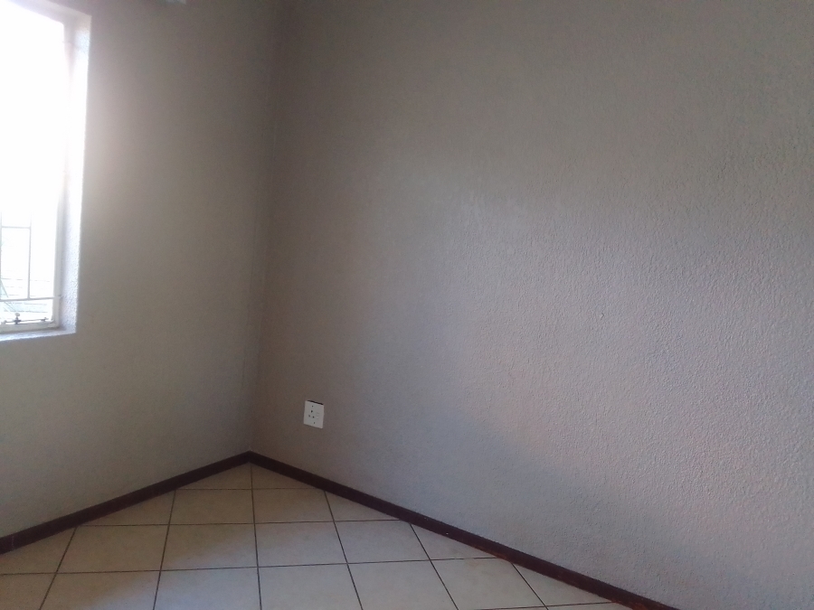 To Let 3 Bedroom Property for Rent in Bodorp North West